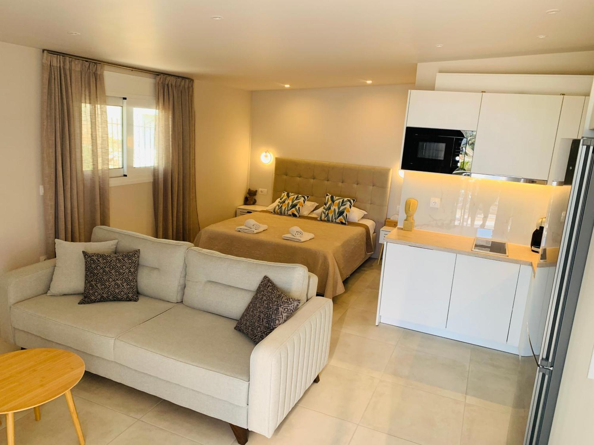 Thelfi Luxury Studio In Attica - Close To Varkiza Beach - Sea View Vári Exteriér fotografie